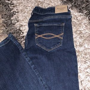 Abercrombie & Fitch Jeans 4S w27 31L good cond